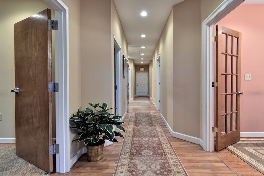More Photos Of 12610 Patrick Henry Dr, Newport News Office For Sale