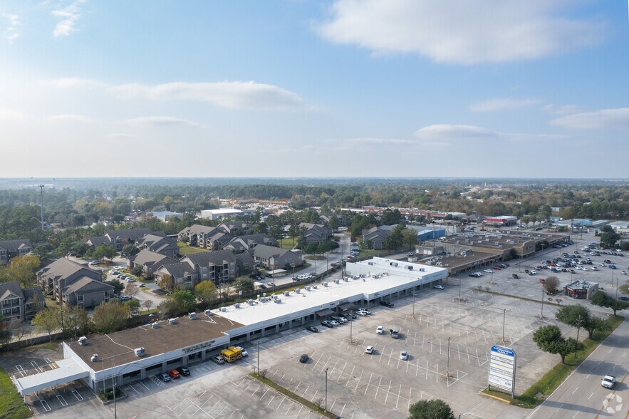 More Photos Of 0 Kuykendahl Rd, Spring Freestanding For Lease