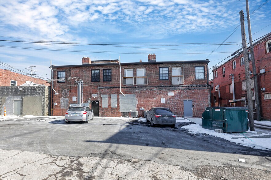 More Photos Of 1555-1563 N 4th St, Columbus Apartments For Sale