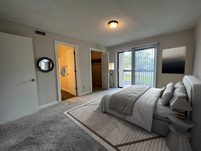 More Photos Of 380 9th Avenue Dr NE, Hickory Apartments For Sale