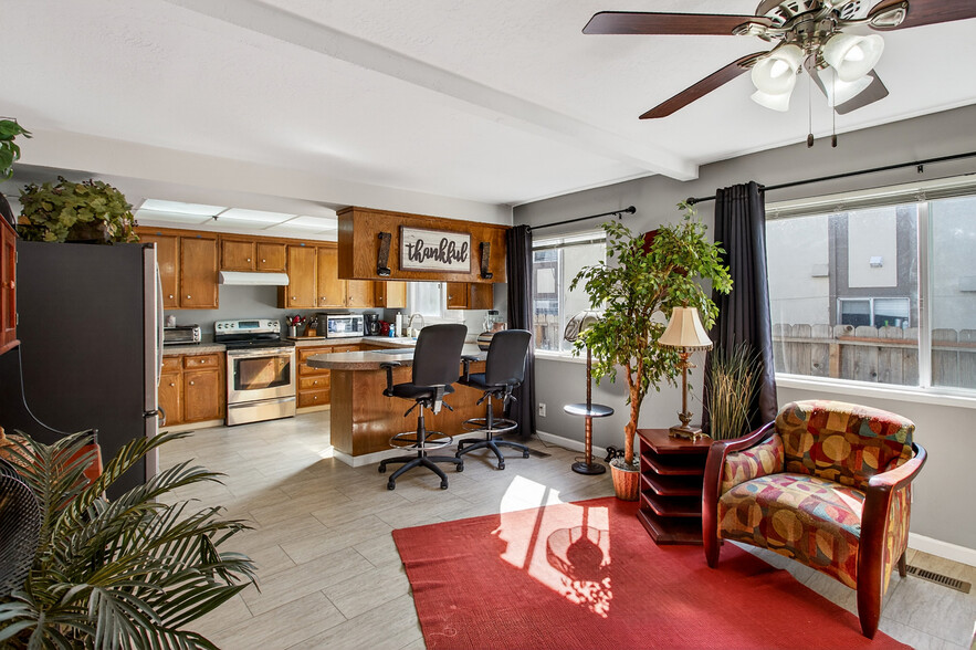 More Photos Of 43232 Starr St, Fremont Multifamily For Sale