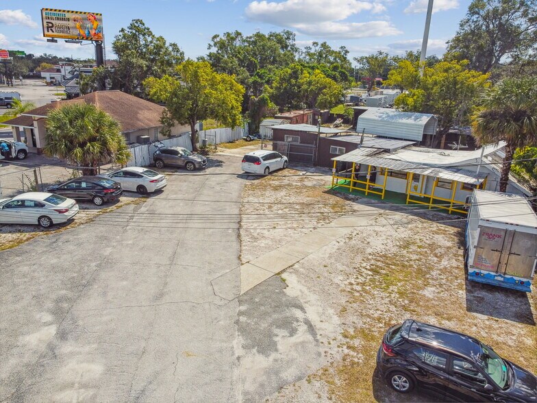 More Photos Of 6432 N Orange Blossom Trl, Orlando Auto Dealership For Sale