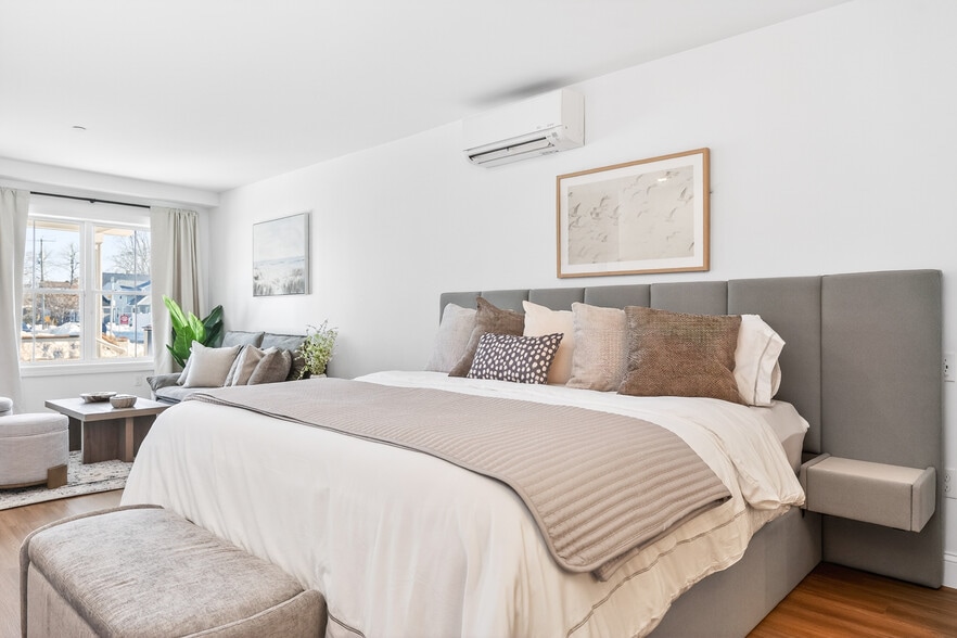 More Photos Of 44 Williams Ave, Mystic Apartments For Sale