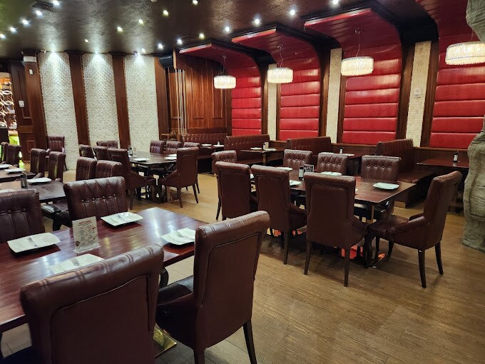 More Photos Of 600-650 Lee Blvd, Yorktown Heights Restaurant For Sale