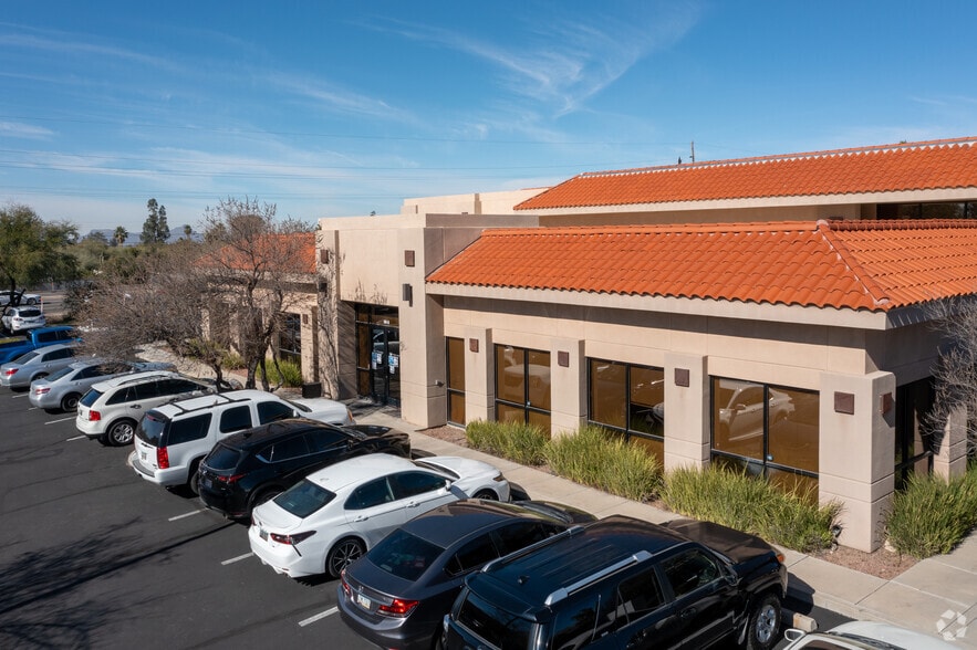 More Photos Of 6760 N Oracle Rd, Tucson Coworking Space