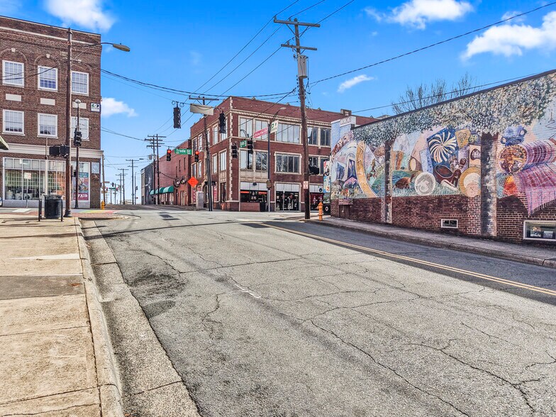 More Photos Of 213-217 W Sixth St, Winston-Salem Storefront Retail Office For Sale