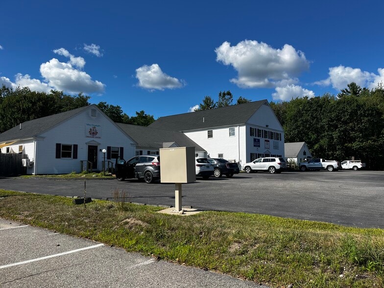More Photos Of 1222 Portland Road/ US Route 1, Arundel Office For Sale