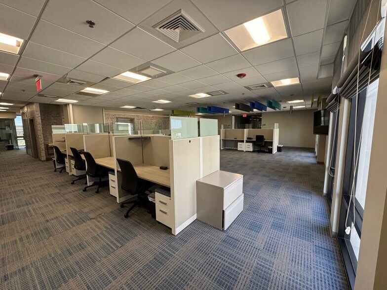 More Photos Of 1201 19th Pl, Vero Beach Office For Lease