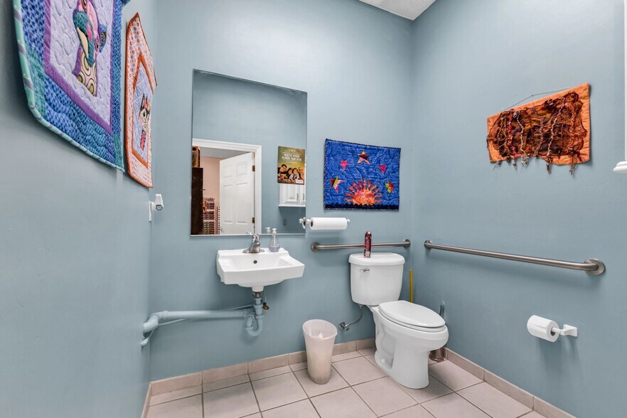 More Photos Of 24420 Sand Hill Blvd, Punta Gorda Unknown For Lease