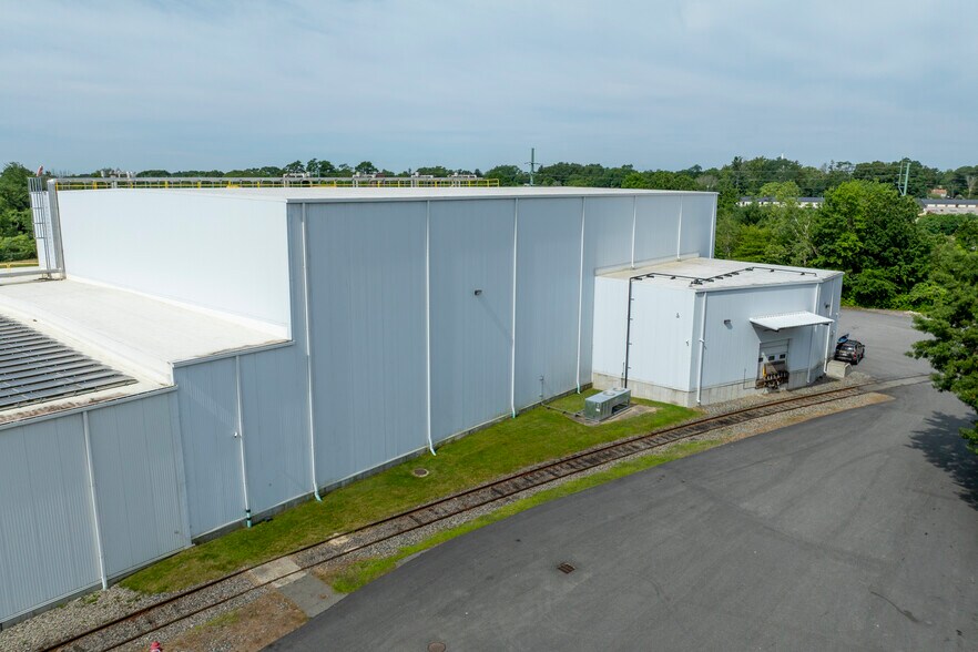 More Photos Of 81 Ingell St, Taunton Refrigeration Cold Storage For Sale