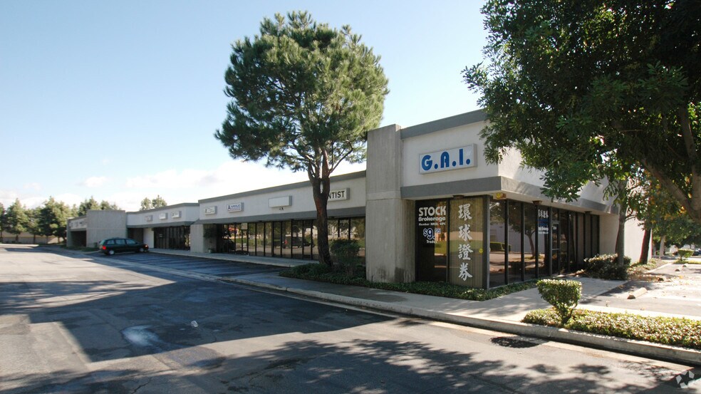 More Photos Of 20254-20290 E Carrey Rd, Walnut Flex For Lease
