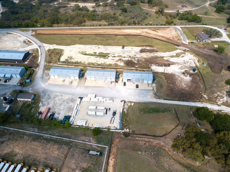 More Photos Of 2520 W Highway 290, Dripping Springs Light Manufacturing For Sale