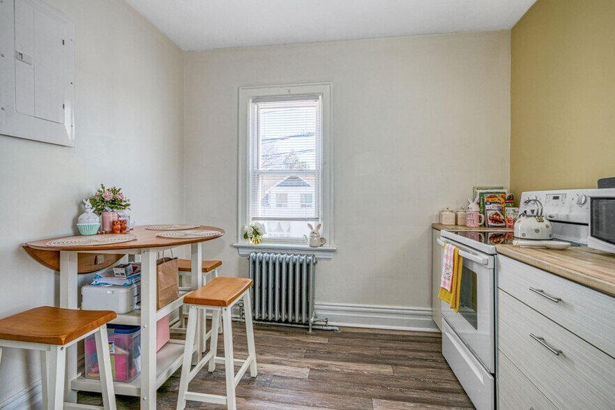 More Photos Of 375-377 Laforest Av, Sudbury Apartments For Sale