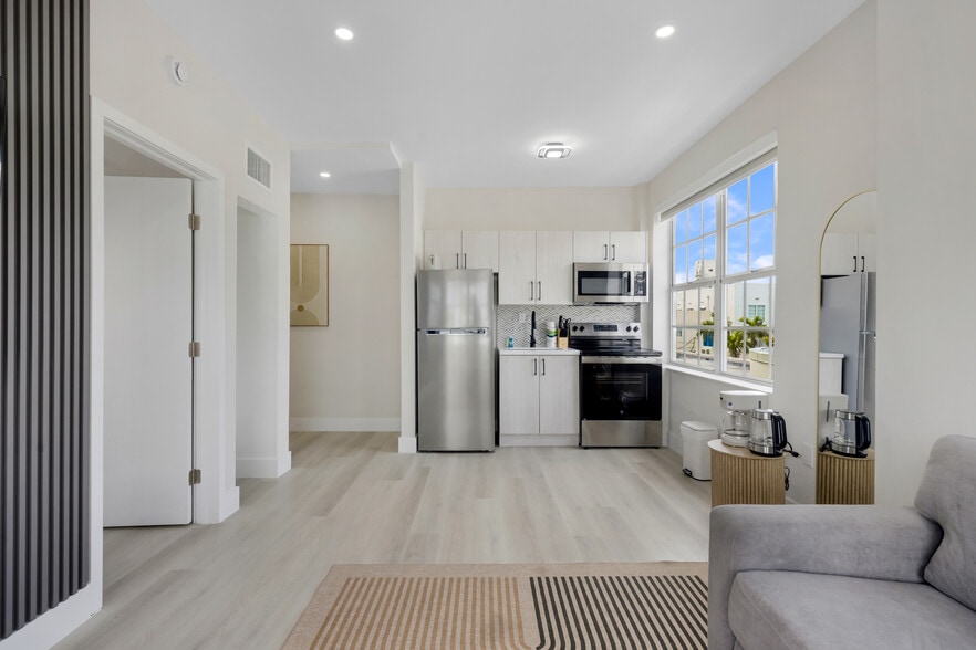 More Photos Of 727 Collins Ave, Miami Beach Apartments For Sale