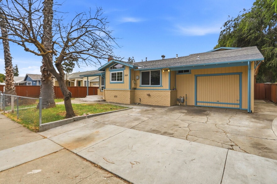 Primary Photo Of 345 Cureton Pl, San Jose Apartments For Sale