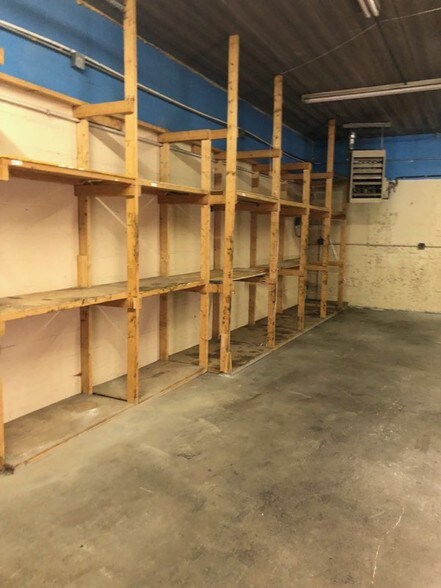 More Photos Of 12600-12650 S Kroll Dr, Alsip Warehouse For Lease