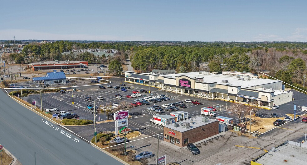 More Photos Of 3333 N Main St, Hope Mills General Retail For Sale