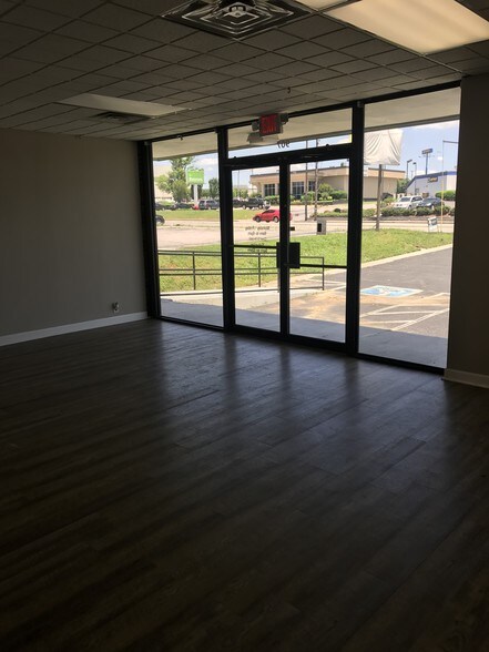 More Photos Of 907 Rivergate Pky, Goodlettsville Freestanding For Sale