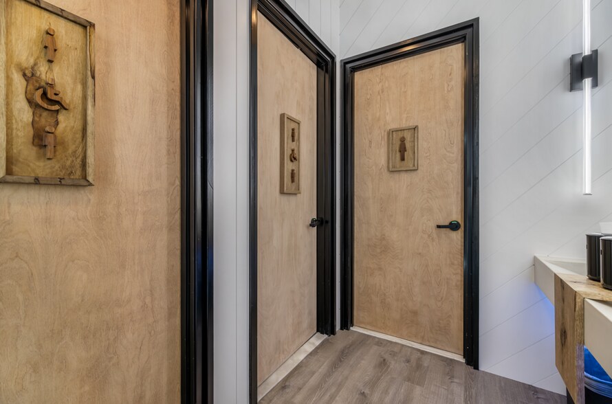 More Photos Of 725 W Elliot Rd, Gilbert Office For Sale