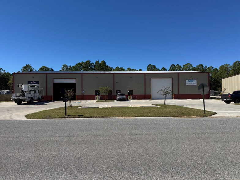 More Photos Of 3405 Steel Rail Dr, Bunnell Industrial For Sale