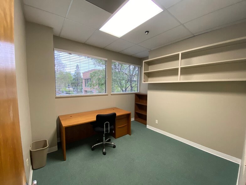 More Photos Of 706-724 5th St, Davis Office For Lease