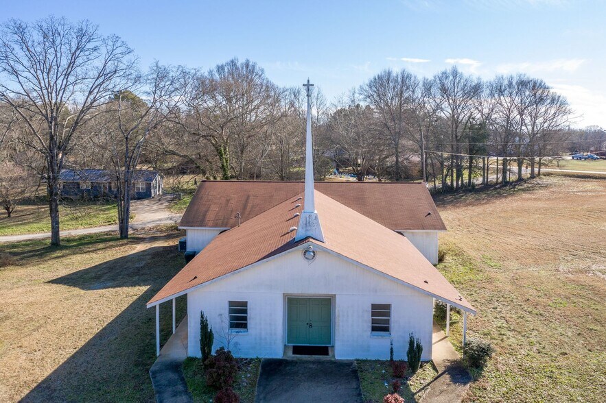 More Photos Of 490 Vickery St, Hartwell Specialty For Sale