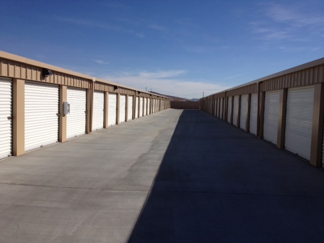 More Photos Of 2185 W Main St, Barstow Self Storage For Sale