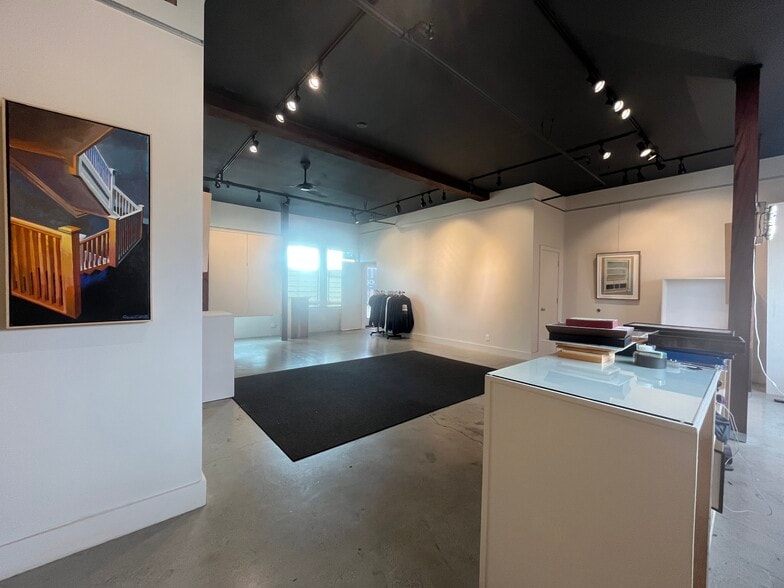 More Photos Of 700-706 Gilman St, Berkeley Storefront Retail Office For Sale