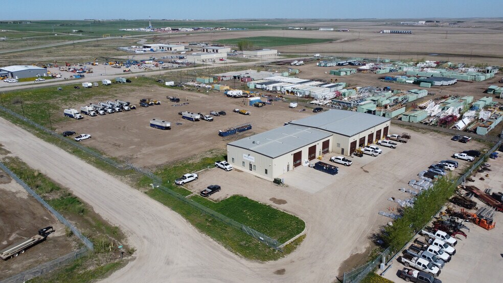 More Photos Of 14037 Bennett Loop, Williston Warehouse For Lease