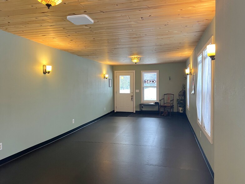 More Photos Of 4560 Main St, Pequot Lakes General Retail For Sale