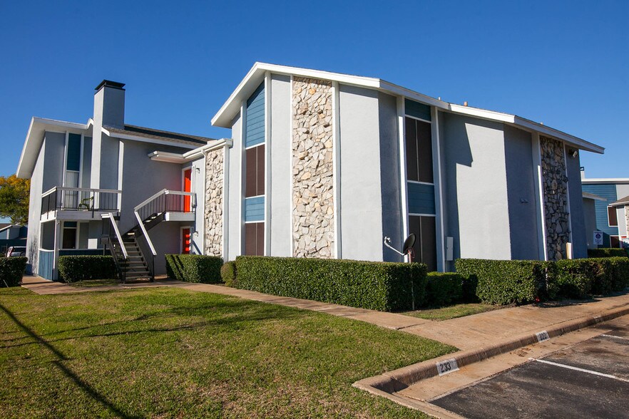 More Photos Of 6109 Bay Island Dr, Garland Apartments For Sale