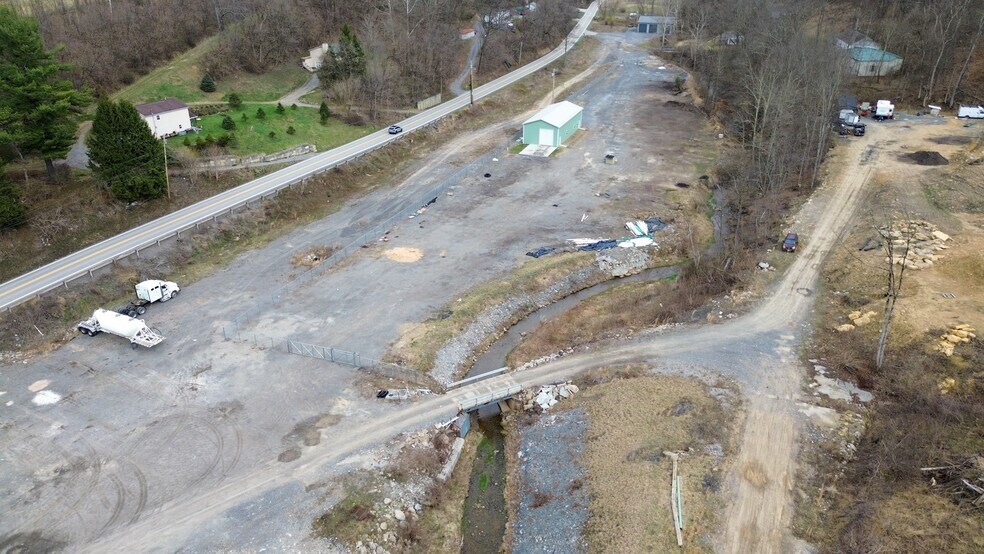 More Photos Of 469 Mason Dixon Hwy, Morgantown Distribution For Lease