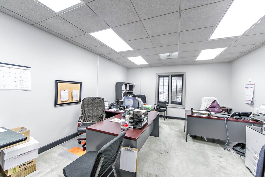 More Photos Of 7836 Park Ave, Houma Office For Lease