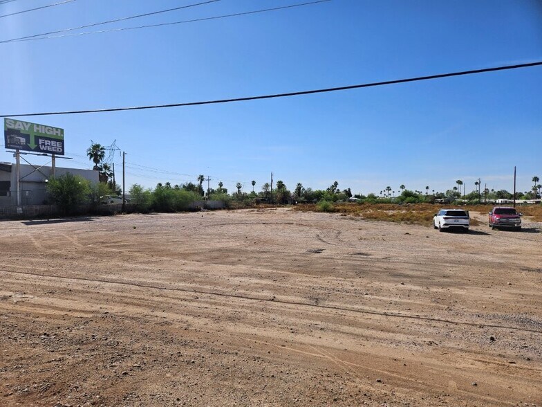 More Photos Of 9921 W Main St, Mesa General Retail For Sale