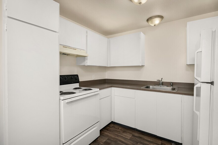 More Photos Of 344 7th St SE, Puyallup Multifamily For Sale