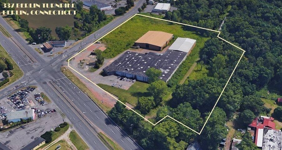 More Photos Of 466 Deming Rd, Berlin Land For Lease