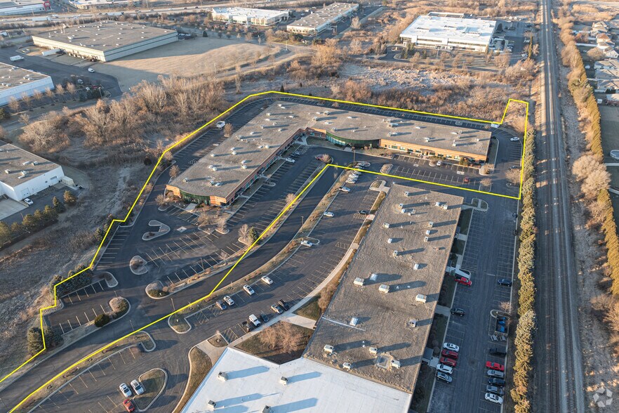 More Photos Of 8525 W 183rd St, Tinley Park Office For Sale