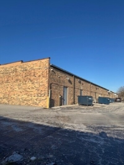 More Photos Of 4017-4039 175th St, Country Club Hills General Retail For Sale