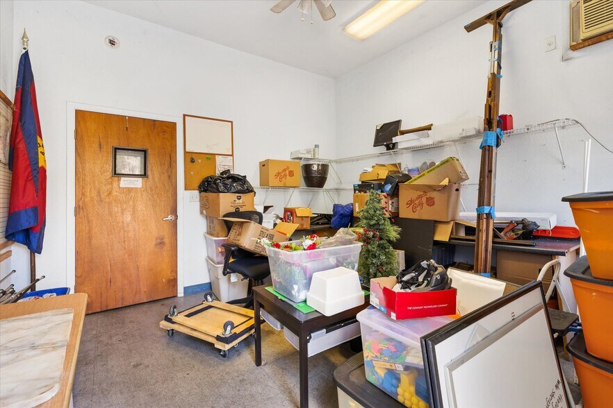 More Photos Of 118 Weber Ave, Leesburg Industrial For Sale