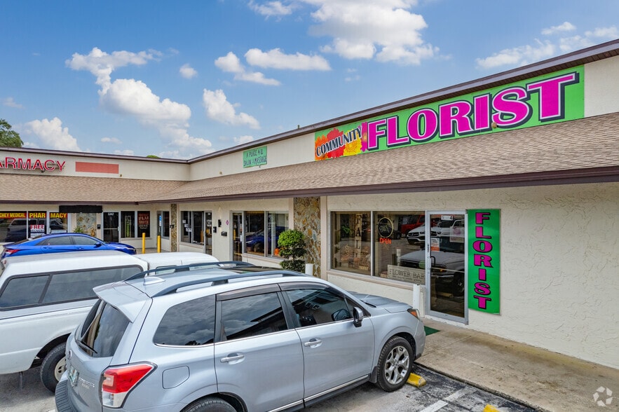 More Photos Of 5334 Grand Blvd, New Port Richey Storefront Retail Office For Lease
