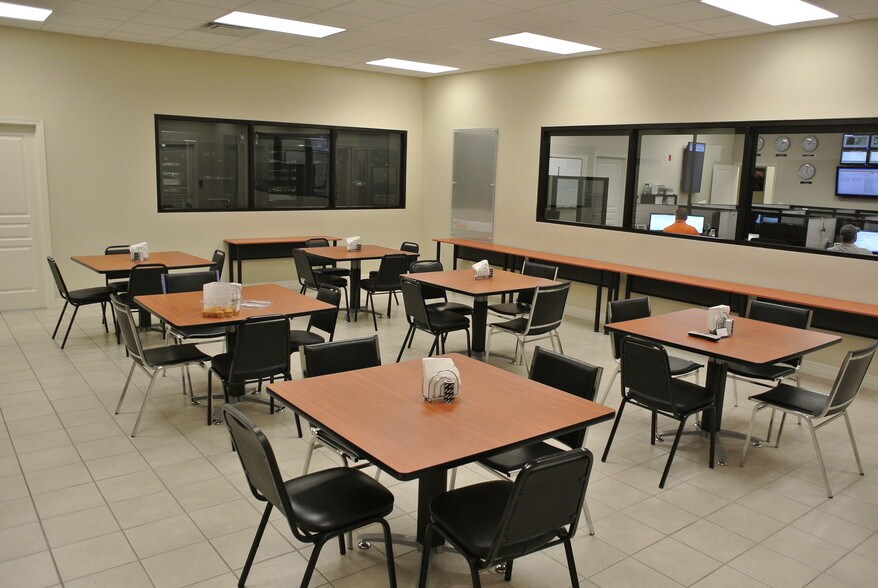 More Photos Of 3400 Kaydence Ct, Killeen Office For Lease