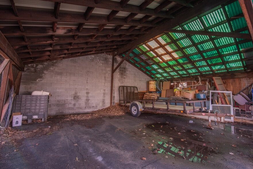 More Photos Of 105 Hand ave, Elizabethtown Industrial For Sale