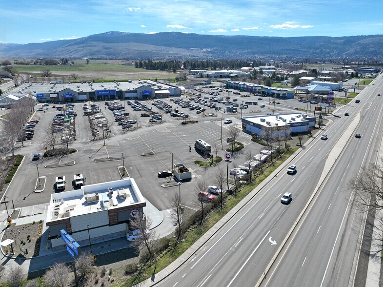 More Photos Of 11621 Island Ave, La Grande Storefront For Lease