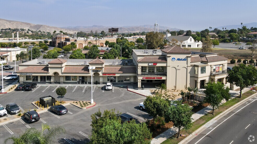 More Photos Of 2363 California Ave, Corona Storefront Retail Office For Lease