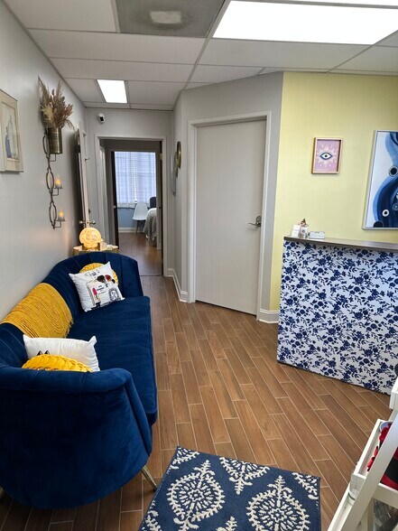 More Photos Of 271 US Highway 46, Fairfield Office For Lease