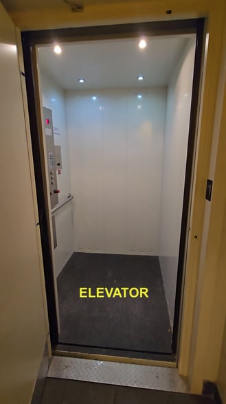 More Photos Of 7115 Northern Blvd, Jackson Heights Office For Sale