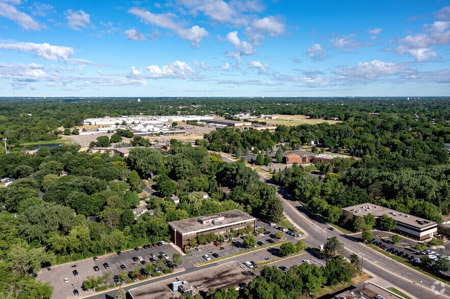 More Photos Of 5851 Duluth St, Golden Valley Medical For Lease