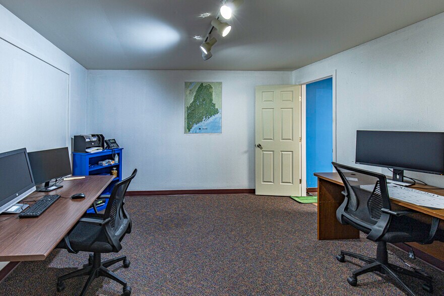 More Photos Of 417 Main St, Bangor Office For Lease