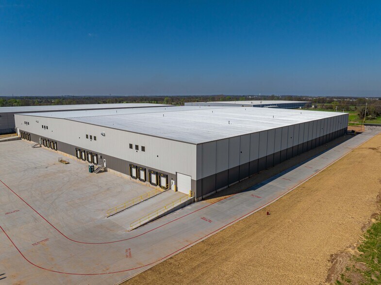 More Photos Of 540 MO-125 Hwy, Strafford Industrial For Lease