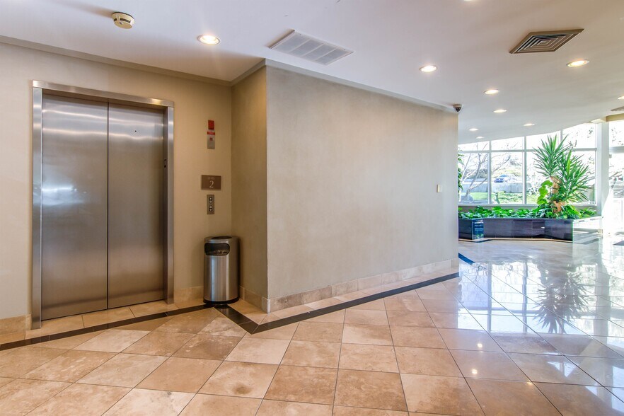 More Photos Of 4525 S Wasatch Blvd, Salt Lake City Office For Lease